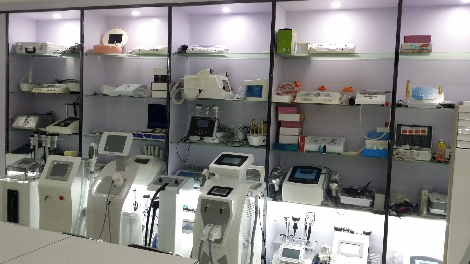 中国 Guangzhou Auro Beauty Equipment Co., Ltd 会社概要